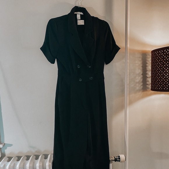 Closet Staple: Black Jumpsuit - Picture 2 of 3